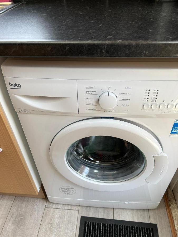 Апартаменти Nuns Moor Fully Equipped Kitchen Free Parking Netflix Ньюкасл-апон-Тайн Екстер'єр фото