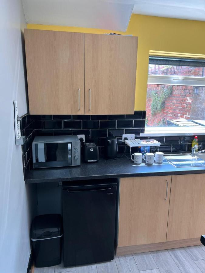 Апартаменти Nuns Moor Fully Equipped Kitchen Free Parking Netflix Ньюкасл-апон-Тайн Екстер'єр фото