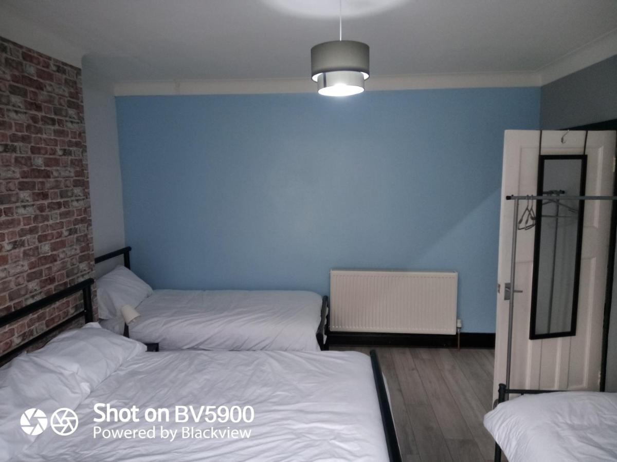 Апартаменти Nuns Moor Fully Equipped Kitchen Free Parking Netflix Ньюкасл-апон-Тайн Екстер'єр фото