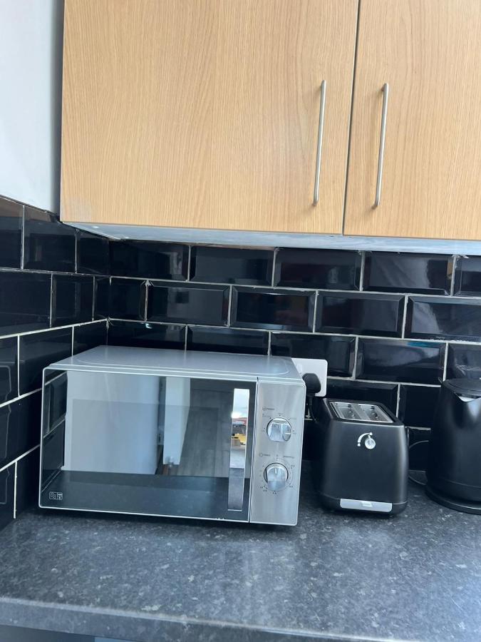 Апартаменти Nuns Moor Fully Equipped Kitchen Free Parking Netflix Ньюкасл-апон-Тайн Екстер'єр фото