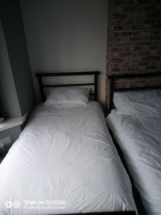 Апартаменти Nuns Moor Fully Equipped Kitchen Free Parking Netflix Ньюкасл-апон-Тайн Екстер'єр фото