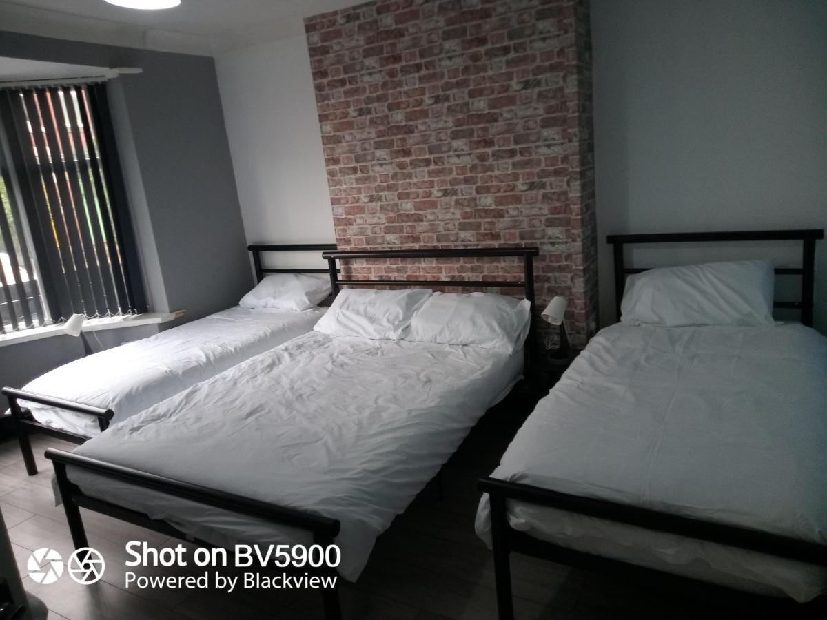 Апартаменти Nuns Moor Fully Equipped Kitchen Free Parking Netflix Ньюкасл-апон-Тайн Екстер'єр фото