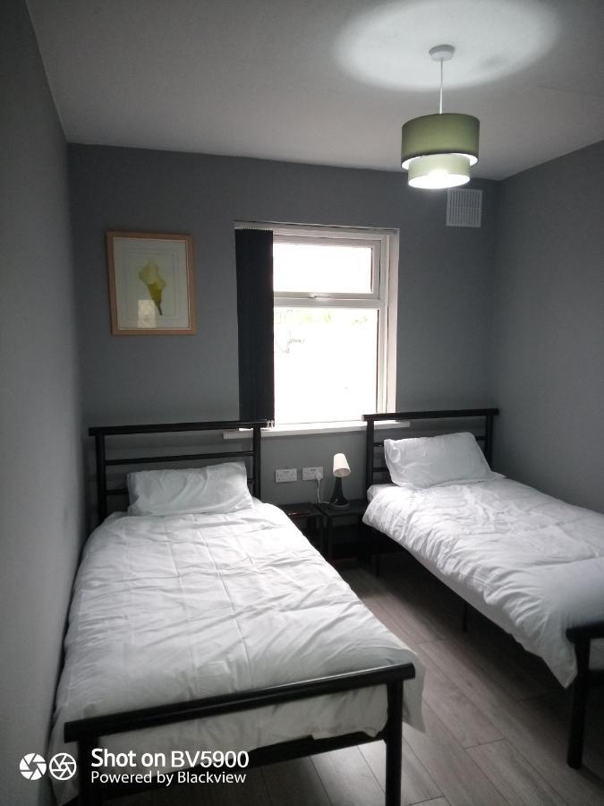 Апартаменти Nuns Moor Fully Equipped Kitchen Free Parking Netflix Ньюкасл-апон-Тайн Екстер'єр фото